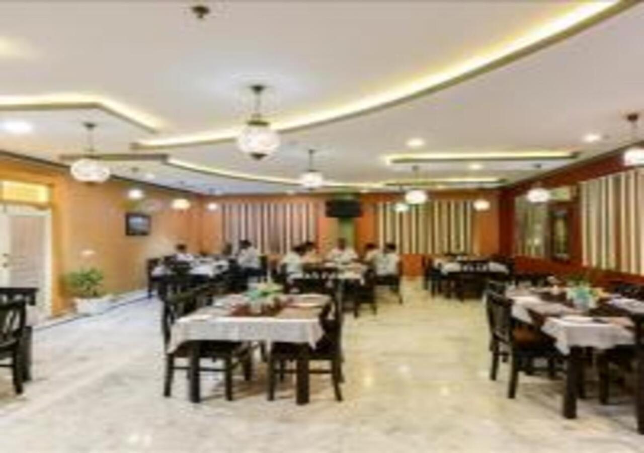 Hotel Chanakya Agra  Kültér fotó