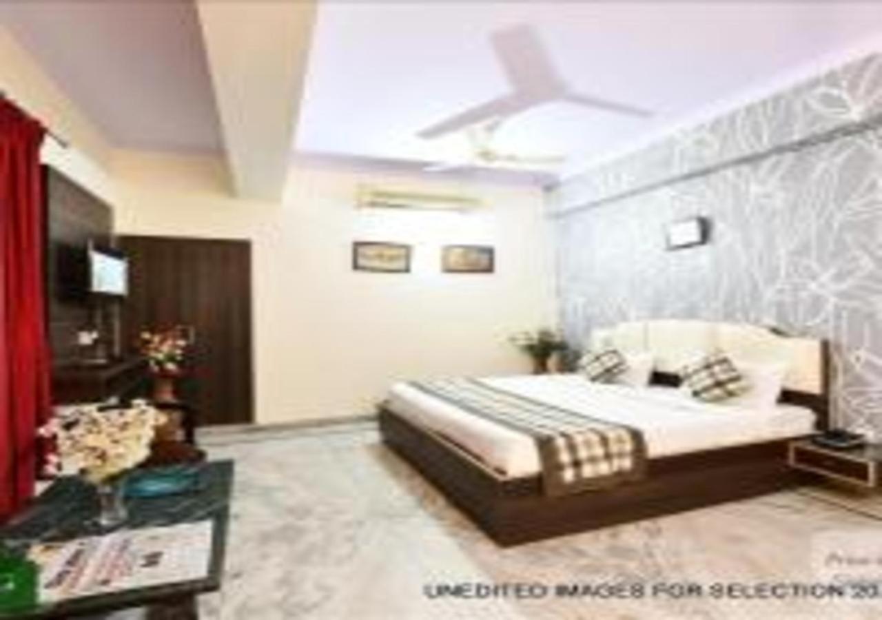 Hotel Chanakya Agra  Kültér fotó