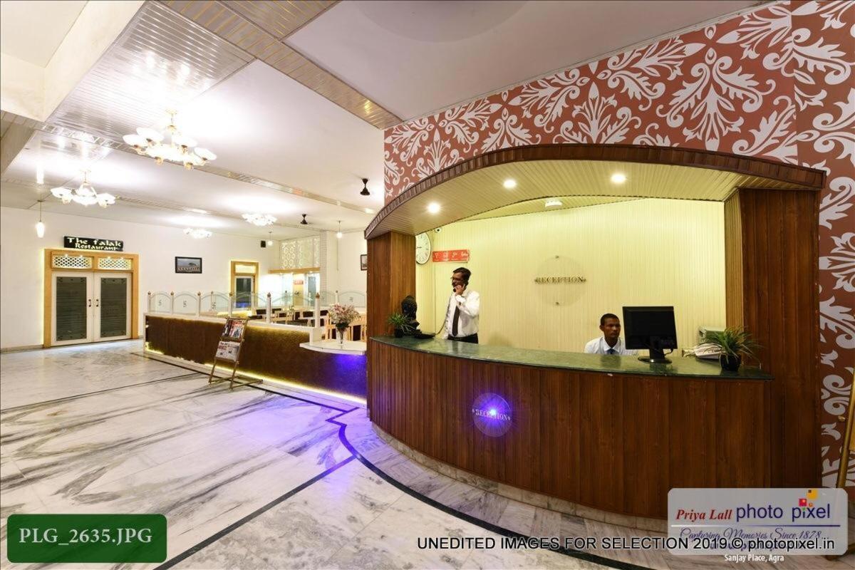 Hotel Chanakya Agra  Kültér fotó