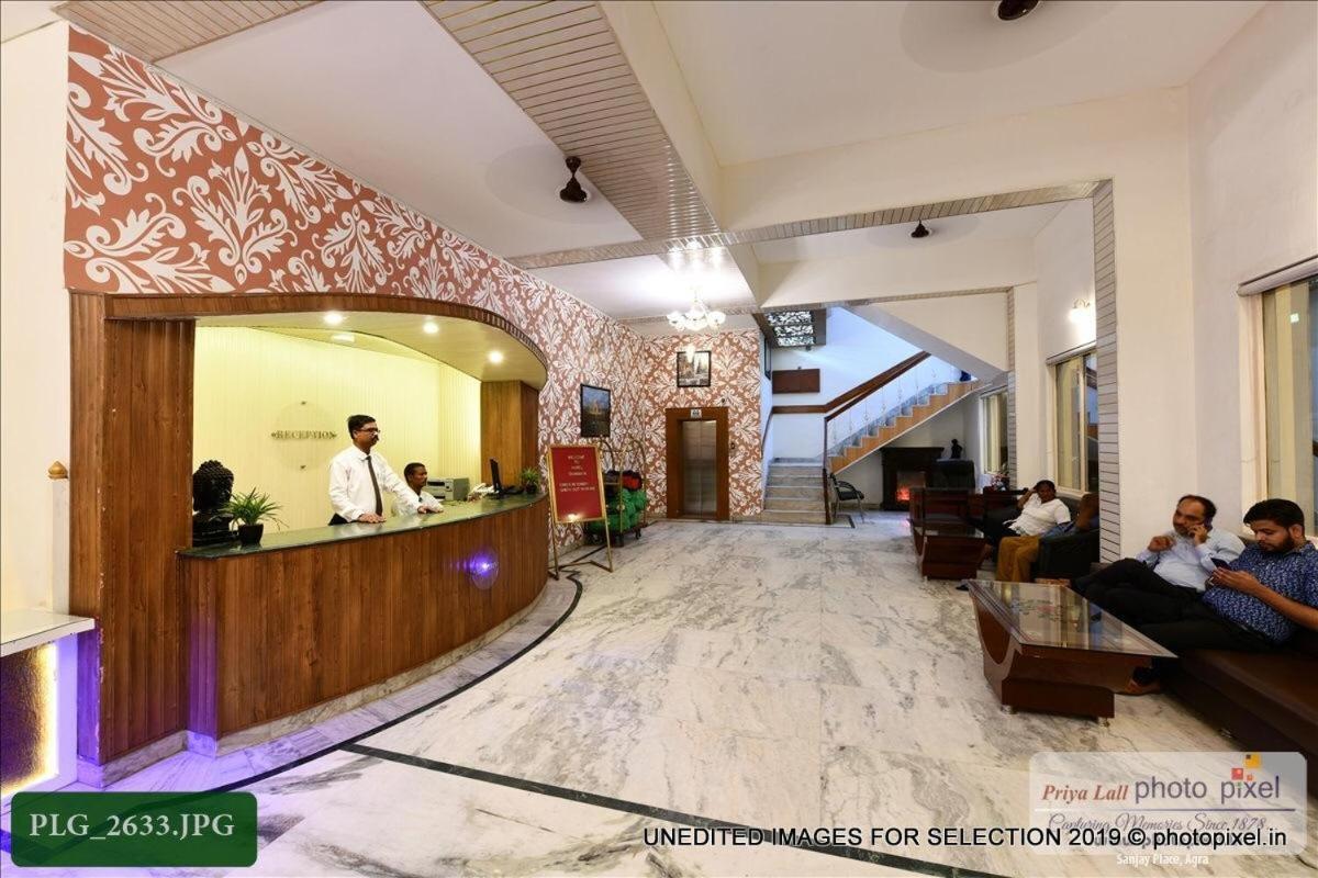 Hotel Chanakya Agra  Kültér fotó
