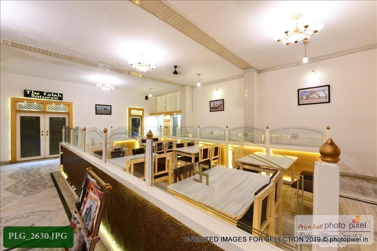 Hotel Chanakya Agra  Kültér fotó